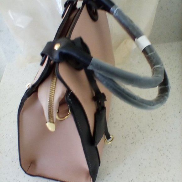 Pocketbook - Picture 4 of 5